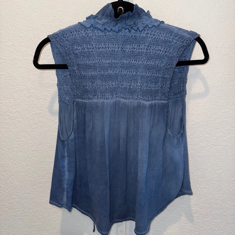 Free People Top Blue Smocked Ruffle Neck Sleeveless Boho XS Peasant Coquette